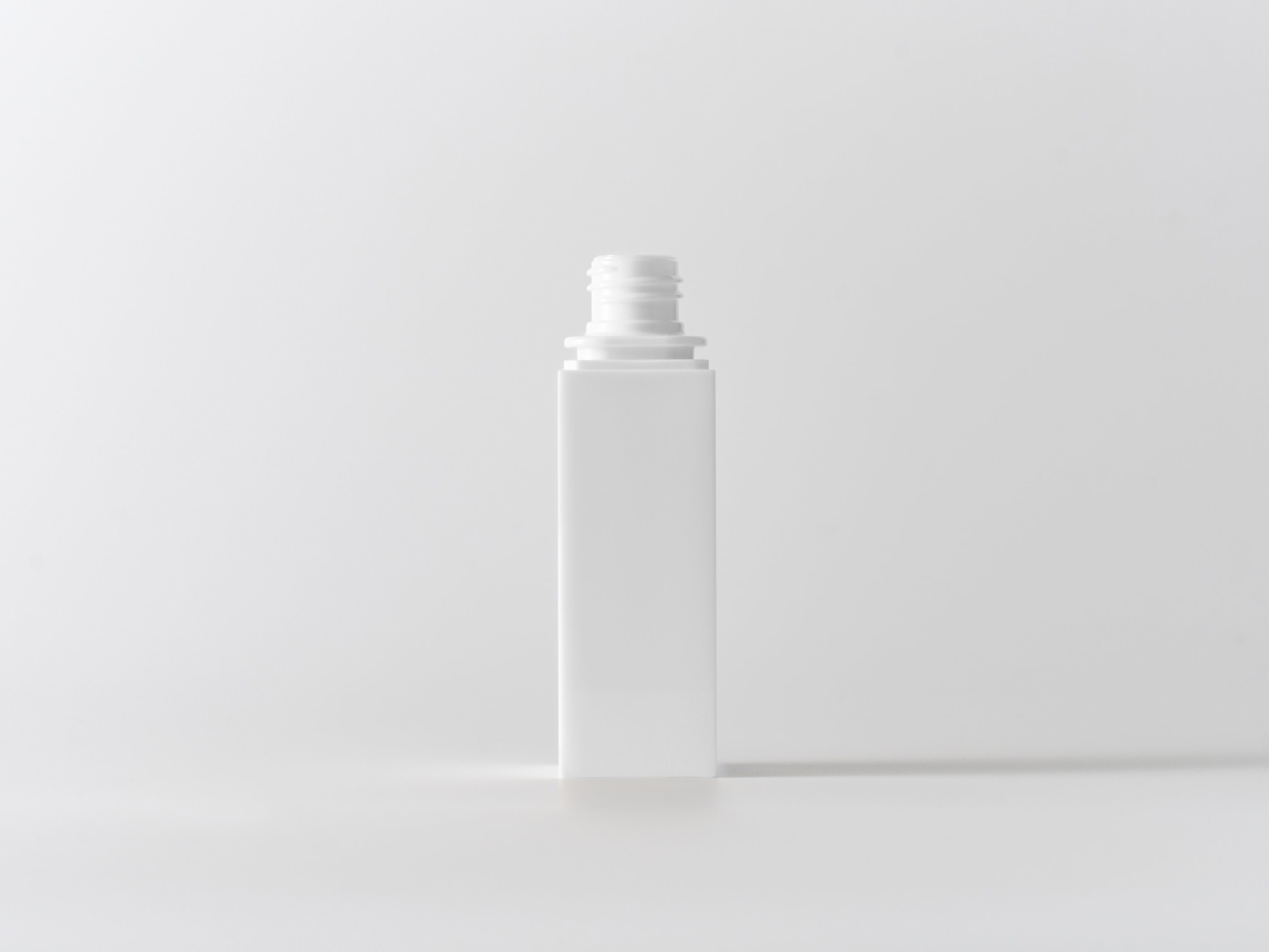 【化粧品容器】小ロット在庫対応の標準白ボトル SB06S-50C 白〈プラスチック〉