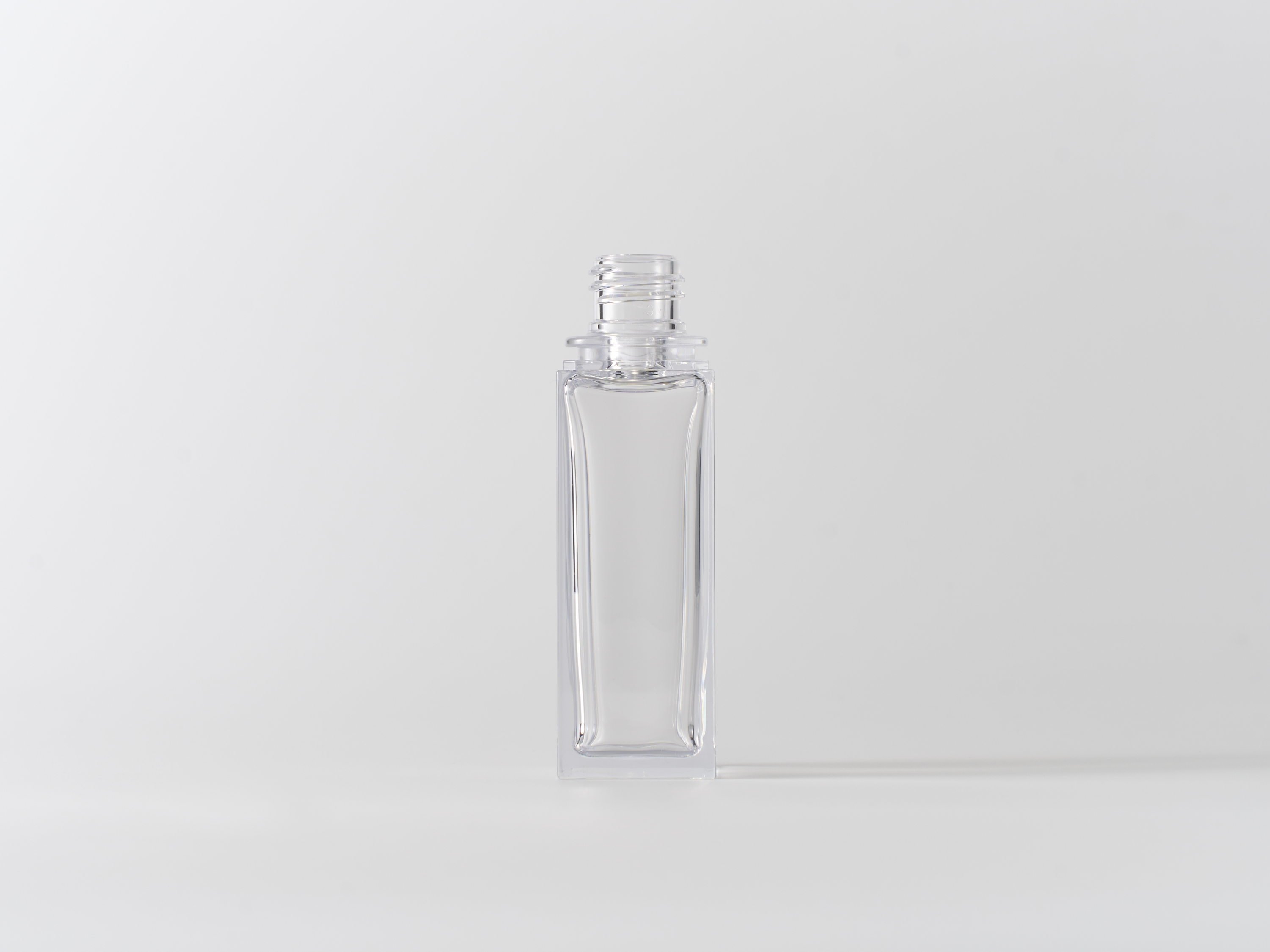 【化粧品容器】小ロット在庫対応の標準ナチュラル仕様ボトル SB06S-50C ナチュラル〈プラスチック〉