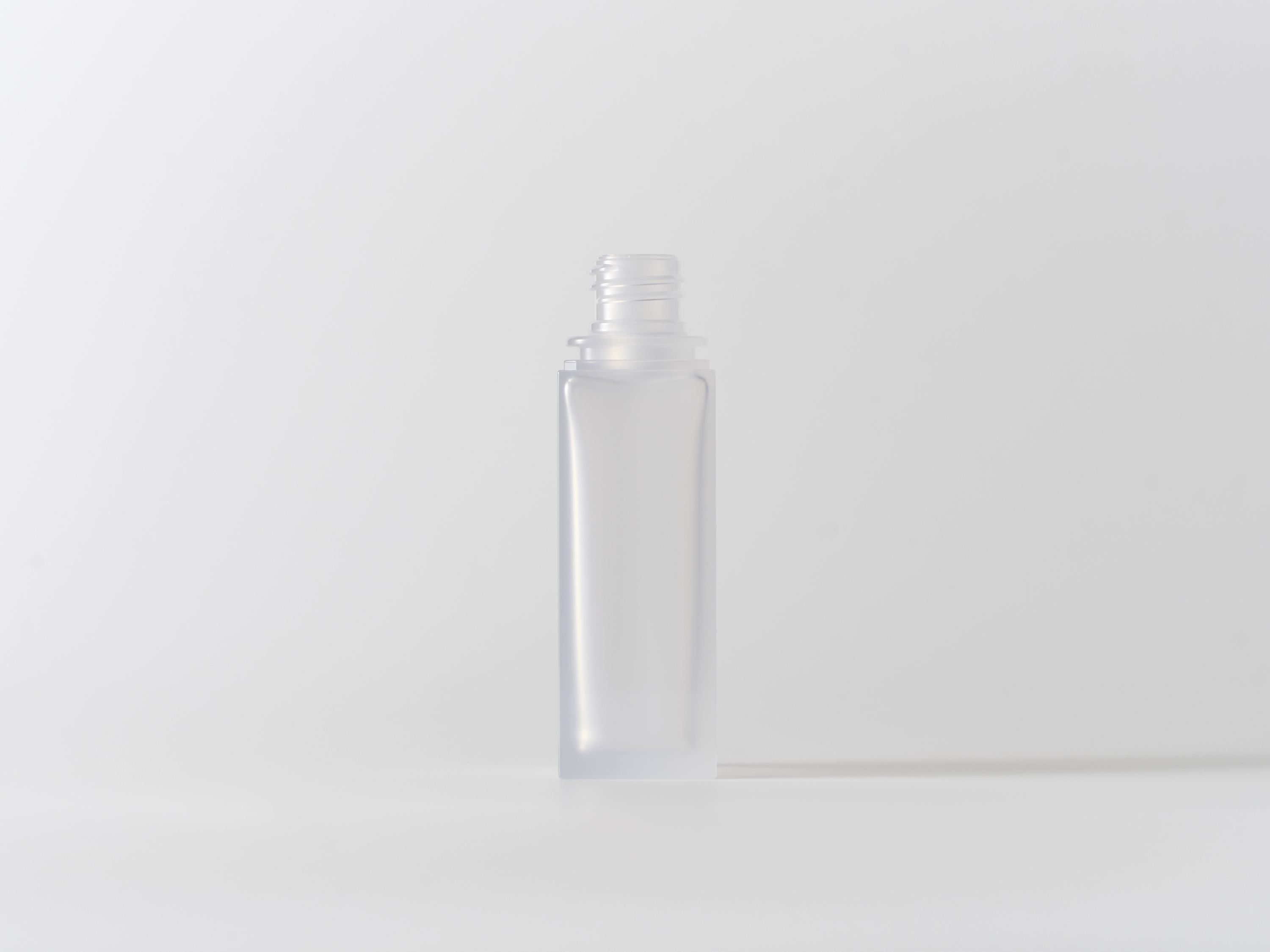 【化粧品容器】小ロット在庫在庫対応の標準フロスト風着色仕様ボトル SB06S-50C フロスト風着色〈プラスチック〉