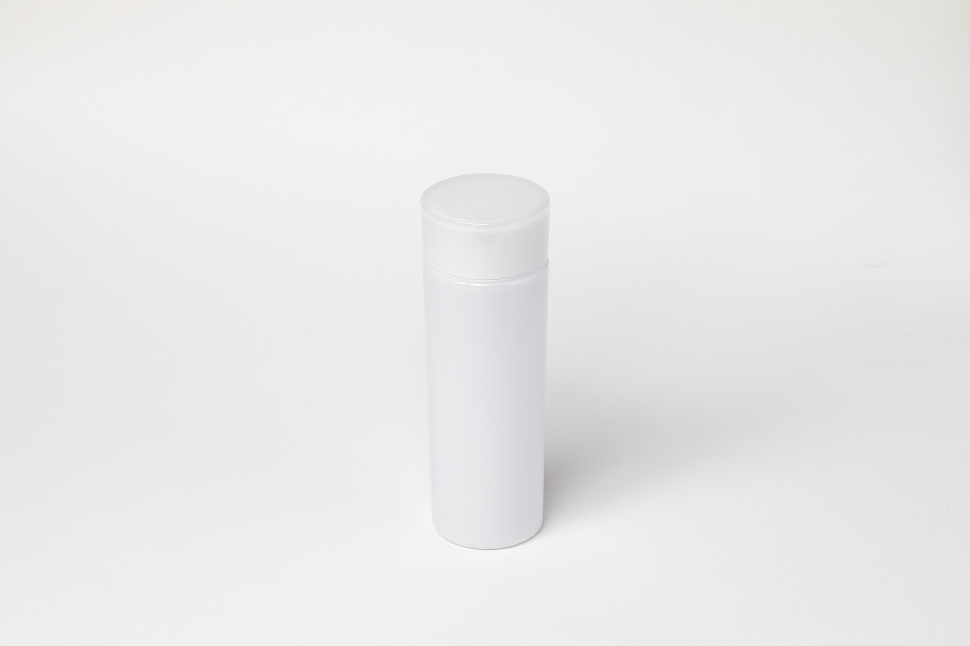 【化粧品容器】ブルーム 150mL〈ボトル〉