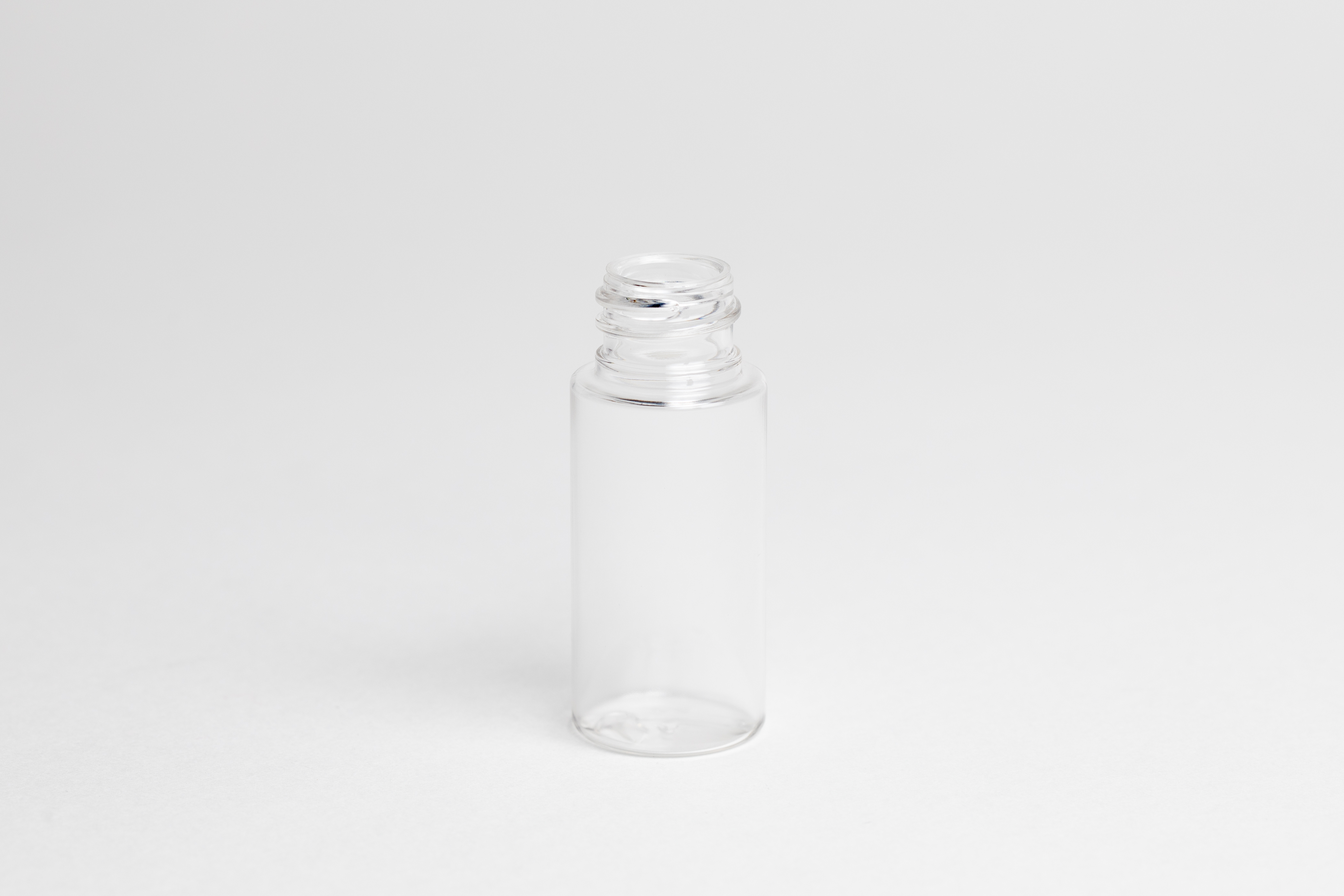【化粧品容器】ショット 15mL〈ボトル〉